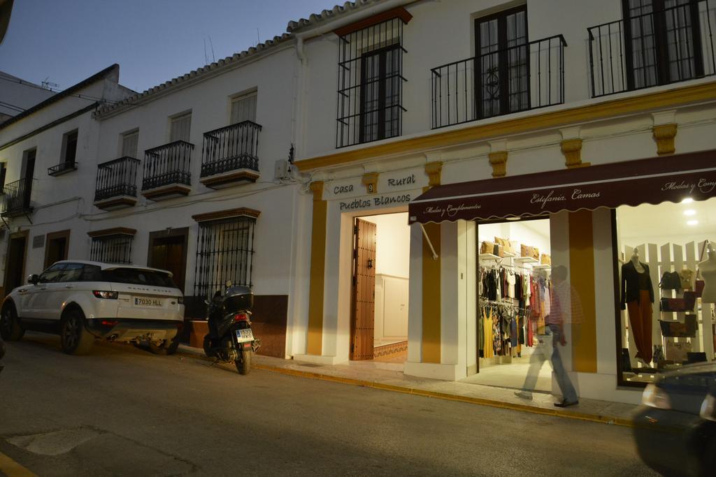 בורנוס Casa Rural Pueblos Blancos מראה חיצוני תמונה